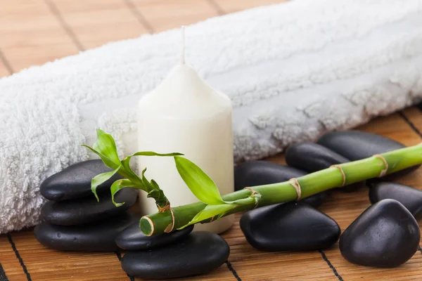 Zen stones  and candle — Stock Photo, Image