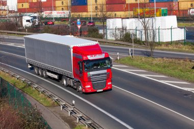 karayolu taşıma kamyonu