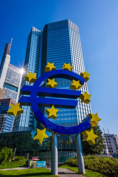 Euro currency sign in downtown of Frankfurt — Stock Photo, Image