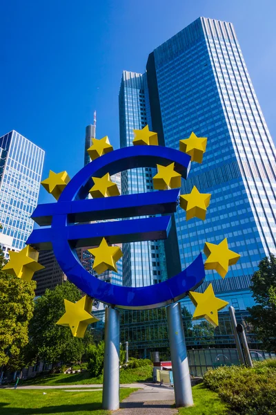 Euro currency sign in downtown of Frankfurt — Stock Photo, Image