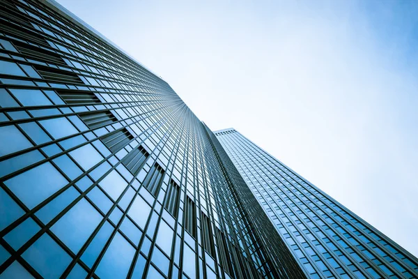 Moderna facciata grattacielo — Foto Stock