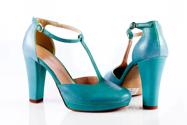 Kvinnliga blå skor — Stockfoto