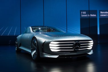 Mercedes Benz F 015 lüks. 