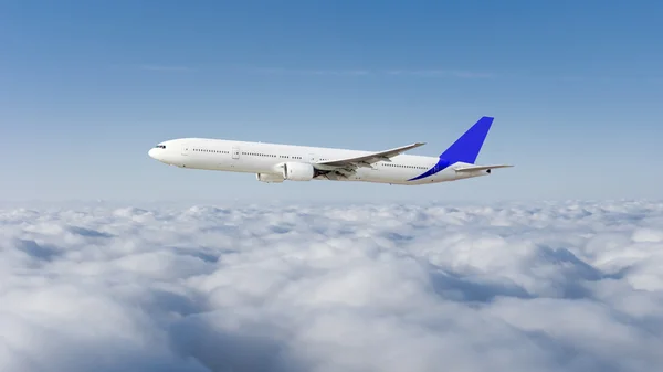 Grande avião de passageiros — Fotografia de Stock