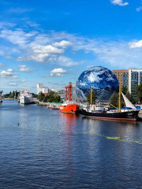 KALININGRAD, Rusya. Pregolya Nehri kıyısında Dünya Okyanusu Müzesi 'nin sergisi. 