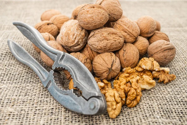 Close View Walnuts Tabletop — Stock Photo, Image