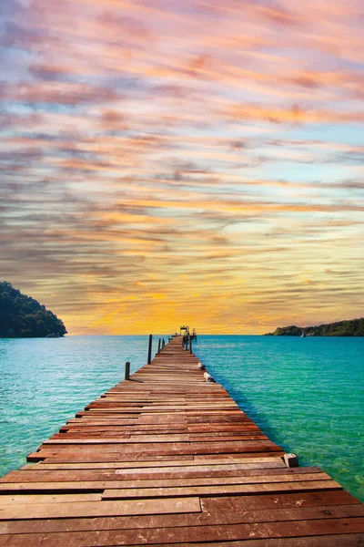 Tropical Resort Boardwalk Beach — Stock Photo, Image