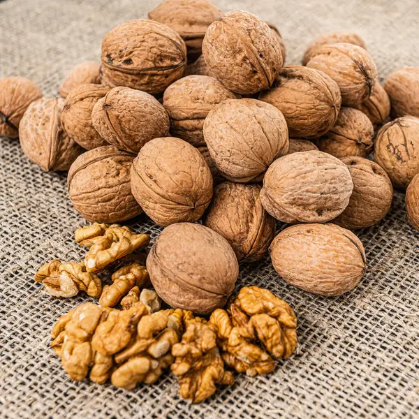 Close View Walnuts Tabletop — Stock Photo, Image