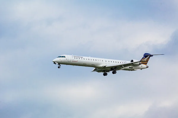 Eurowings canadair cl-600-2 d 24 regional jet crj-900lr-d-acnw l — Stockfoto