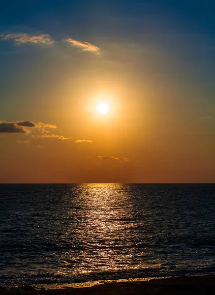 Sea Sunset. Belo pôr do sol — Fotografia de Stock