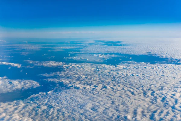 Σύννεφα. Θέα απο το αεροπλάνο. — Φωτογραφία Αρχείου