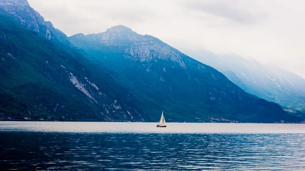 Lago de Garda na Itália — Fotografia de Stock