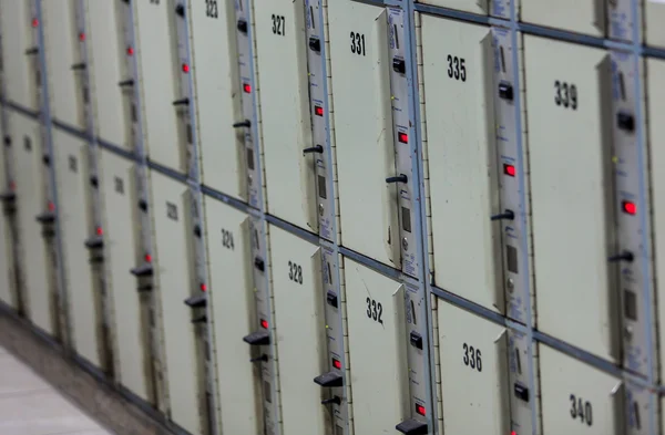 Metal lockers at railway terminal — Stock Photo, Image