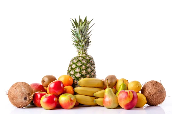 Fresh fruits — Stock Photo, Image