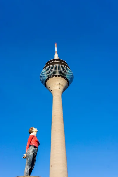 Rhen-tornet (Rheinturm) — Stockfoto