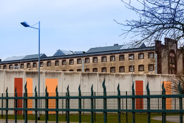 Gran muro de prisión — Foto de Stock