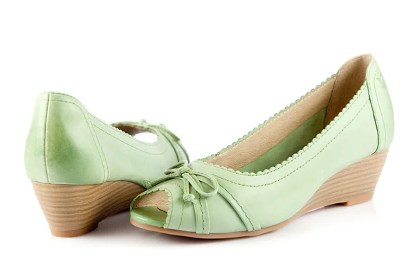 Gröna kvinnor skor — Stockfoto
