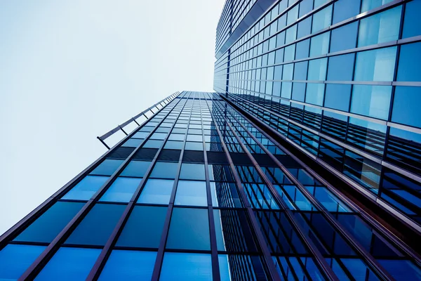 Edificio de oficinas alto —  Fotos de Stock