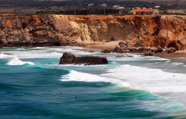 Atlantik Okyanusu dalgaları