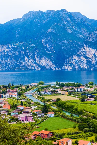 Lago di Garda. Север Италии . — стоковое фото