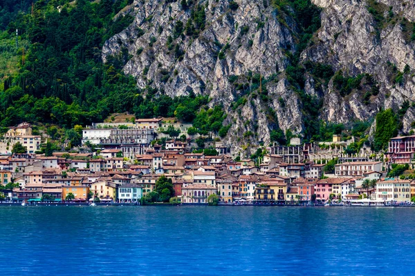 Lago di Garda. Norte de Italia . — Foto de Stock