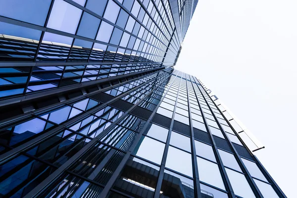 Alto edificio per uffici — Foto Stock