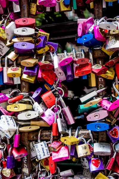 Locks of love on gate — Stock Photo, Image