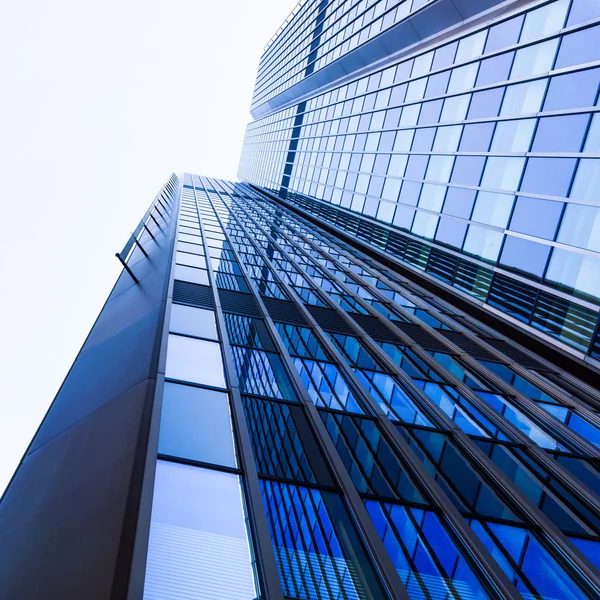 Edificio de oficinas moderno —  Fotos de Stock