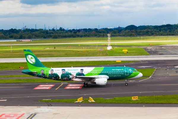 Flygplan av Aer Lingus Groupoup — Stockfoto
