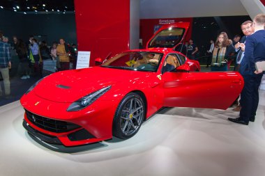 Frankfurt Uluslararası Otomobil Fuarı. Ferrari f12 berlinetta