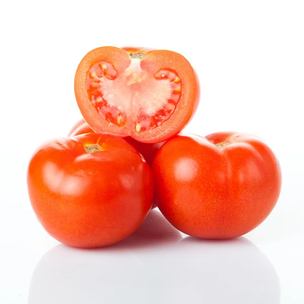 Tomates vermelhos frescos — Fotografia de Stock