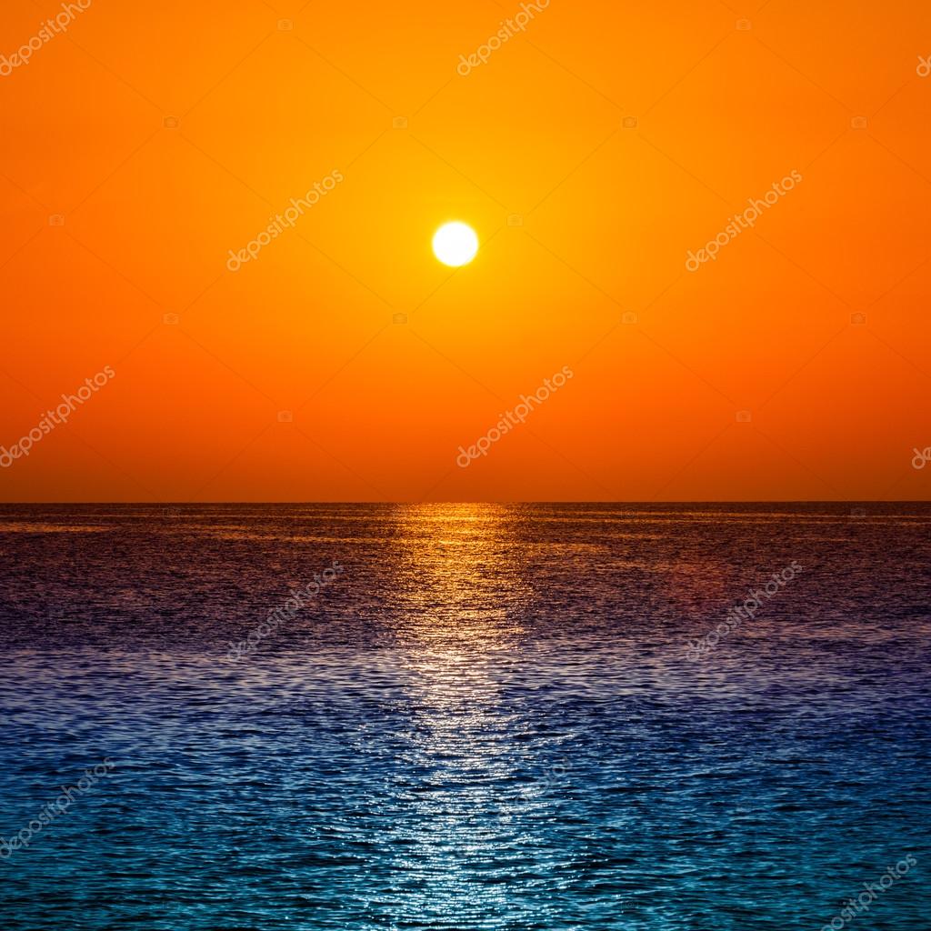 Закат Над Морем Фото