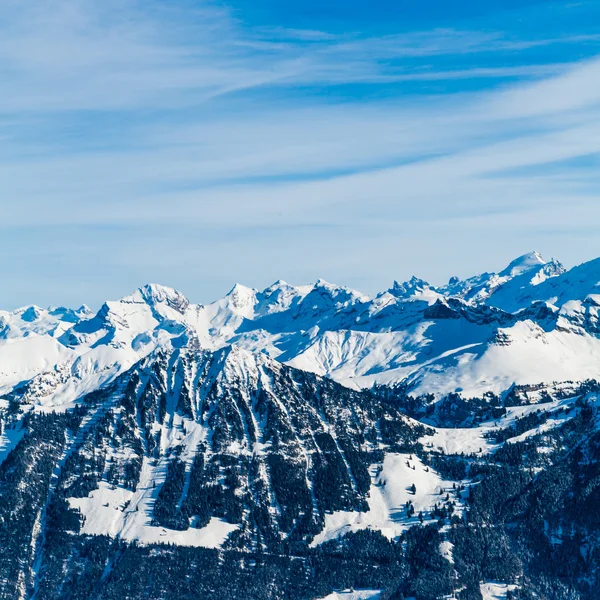 Mountains covered with snow — Stock Photo, Image