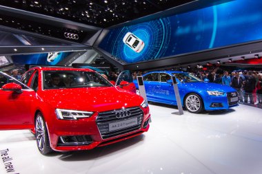 Audi A4 2.0 T quattro at IAA