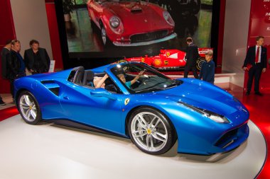 Ferrari 488 Gts örümcek.