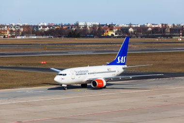 Boeing 737-683 Sas iniş