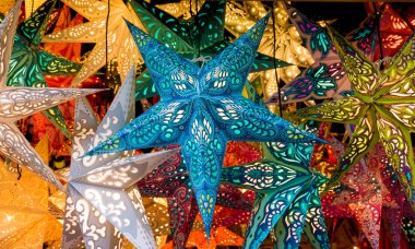 Renkli Noel yıldız.