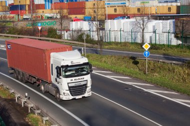 karayolu taşıma kamyonu