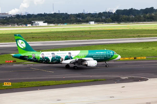 Flygplan av Aer Lingus grupp — Stockfoto