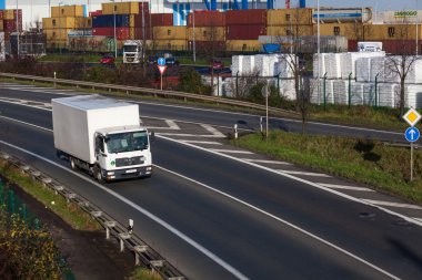 karayolu taşıma kamyonu