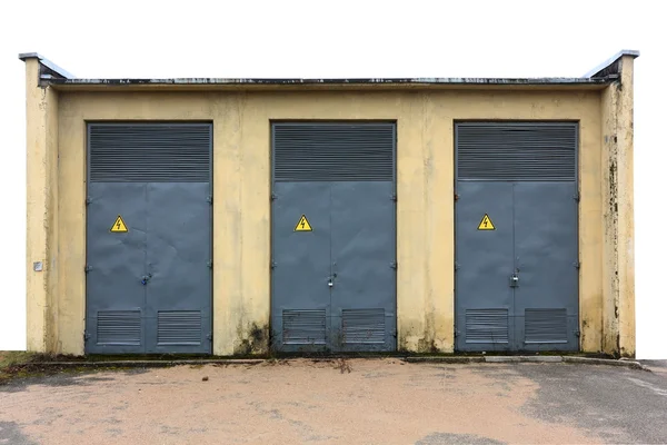 Drie grijze stalen deuren — Stockfoto