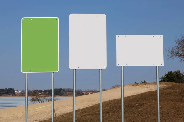 Empty Information Billboards Installed Sandy Beach Cold City Lake — Stock Photo, Image