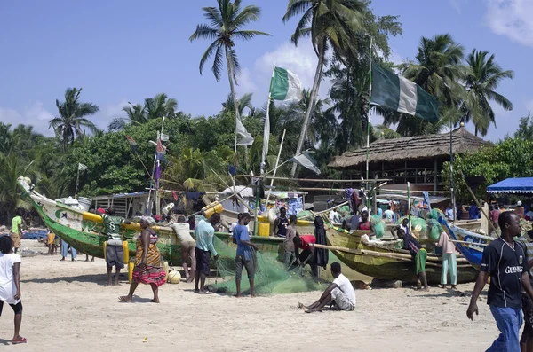 Köyhät Afrikan kalamarkkinat — kuvapankkivalokuva