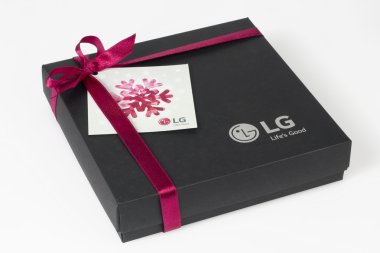 LG brand gift for Europe clipart