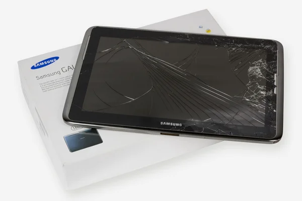 Tablet in repair — 스톡 사진