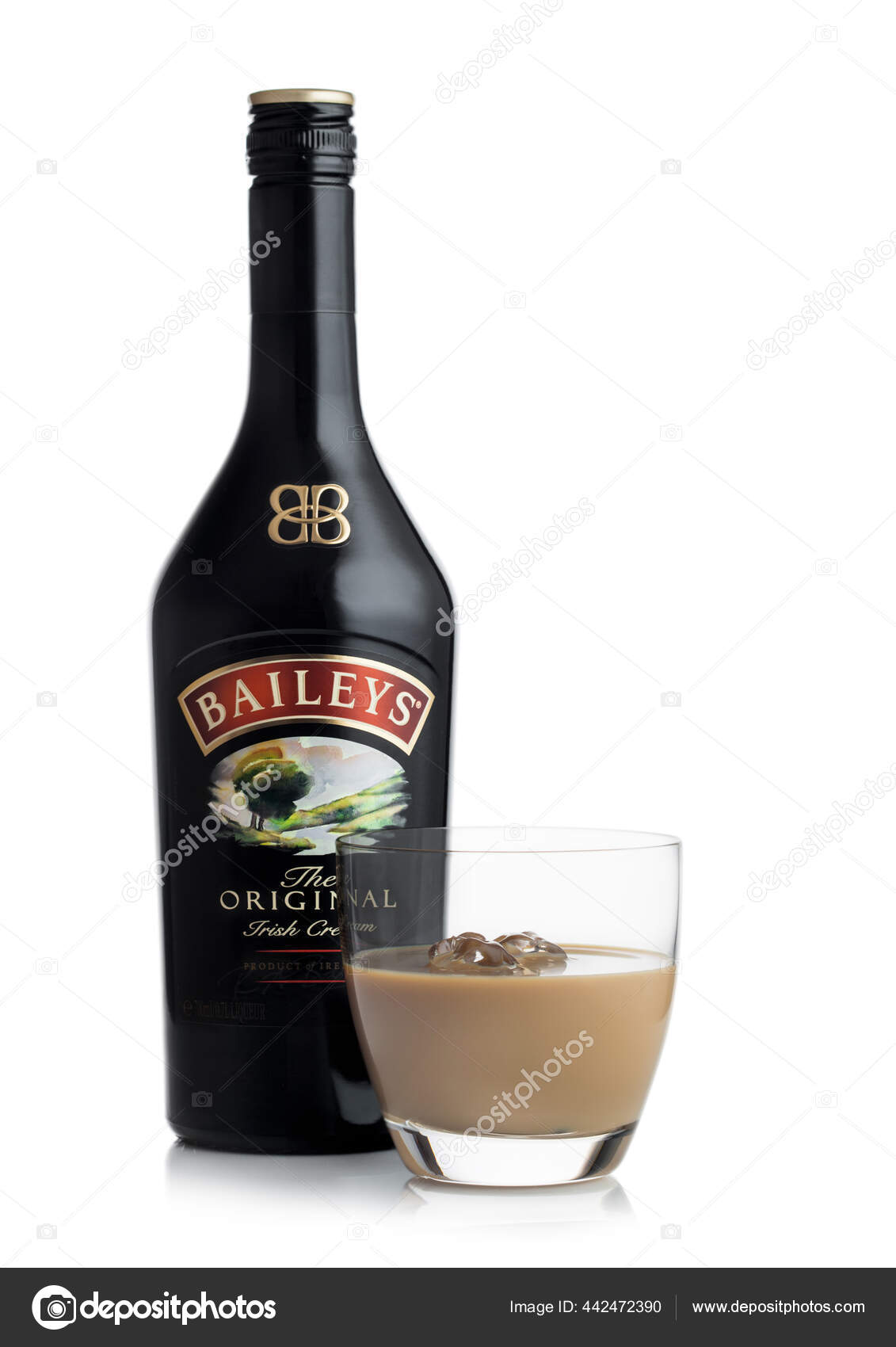 London June 2020 Bottle Glass Baileys Original Irish Cream White – Stock  Editorial Photo © DenisMArt #442472390