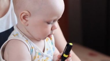 El yazısı alıştırma anneden öğrenme çocuk