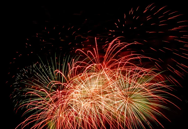 Fuegos artificiales en negro — Foto de Stock