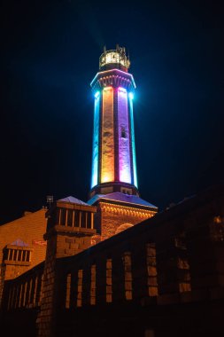 Siste bir deniz feneri retro vintage instagram filtresiyle yapılır..