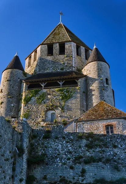 Kő falak és a tornyok, a középkori vár a város Provins — Stock Fotó